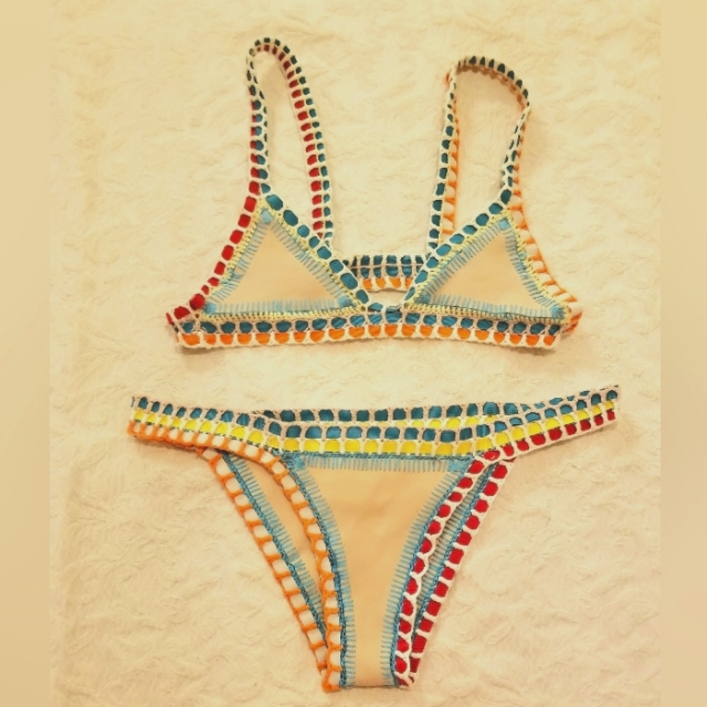 Kiini nude bikini with colorful trim